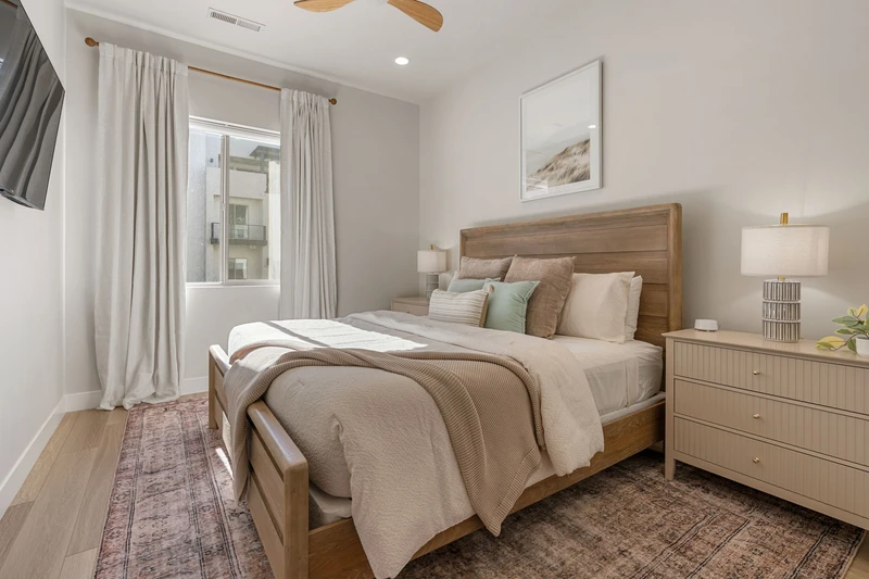 King Bedroom