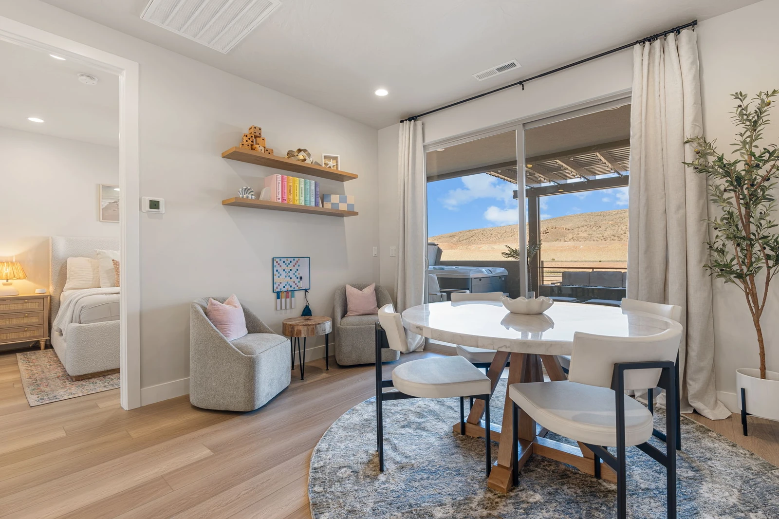 3rd Floor Family Room
