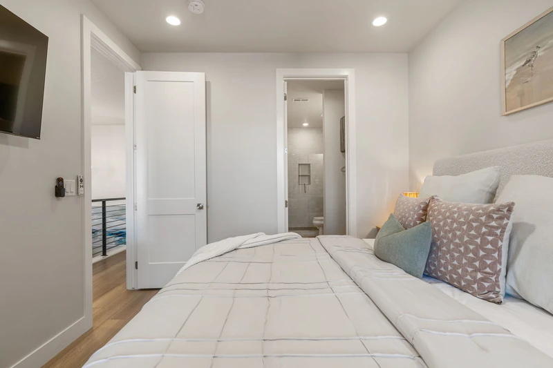 King Bedroom
