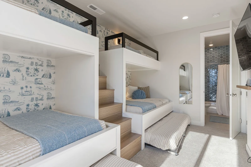 2 Twin/Double Bunks + 2 Twin Trundles