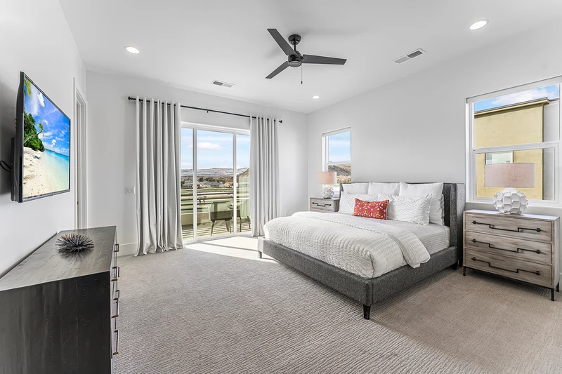 King Bedroom #8
