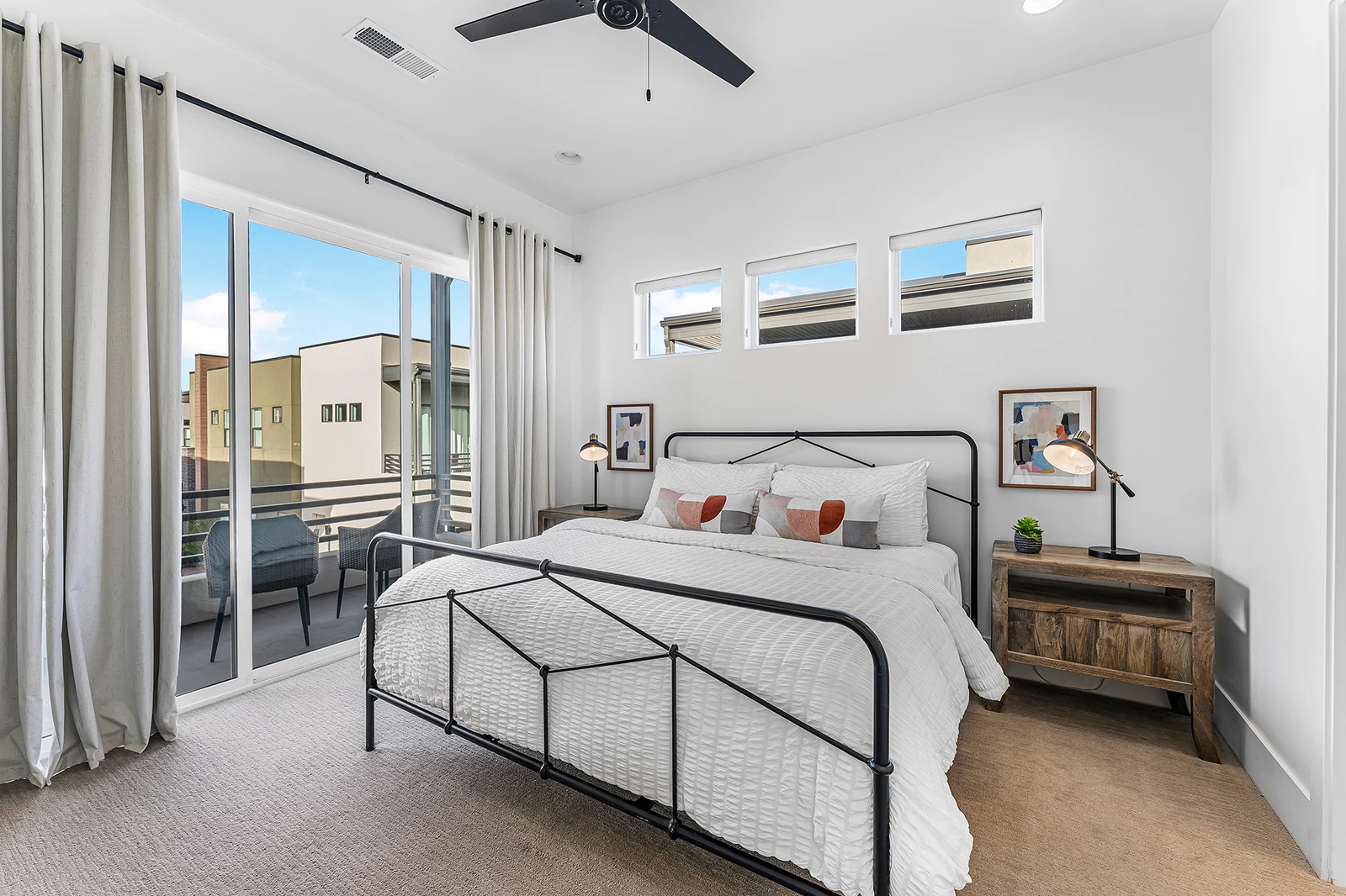 King Bedroom #8