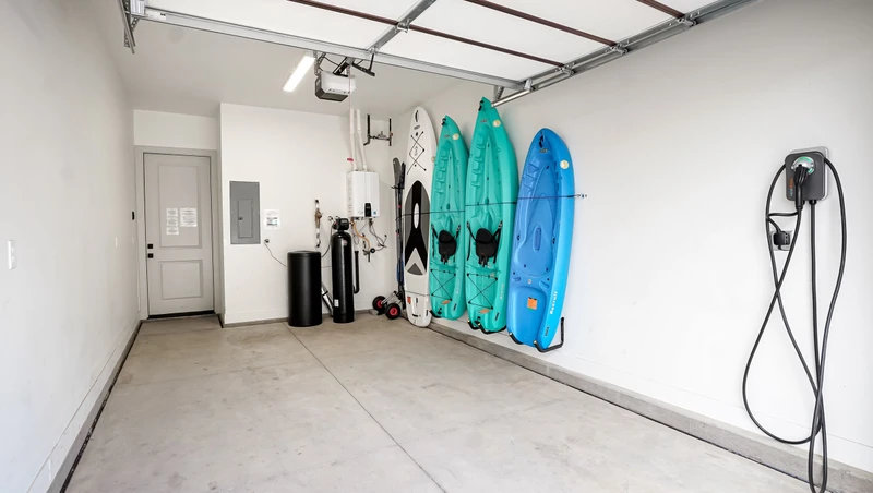 Garage Amenities