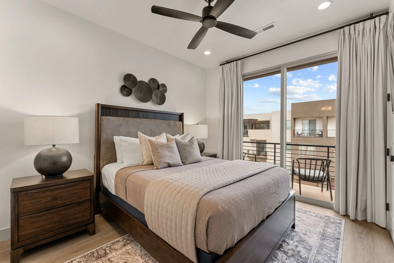 Queen Bedroom