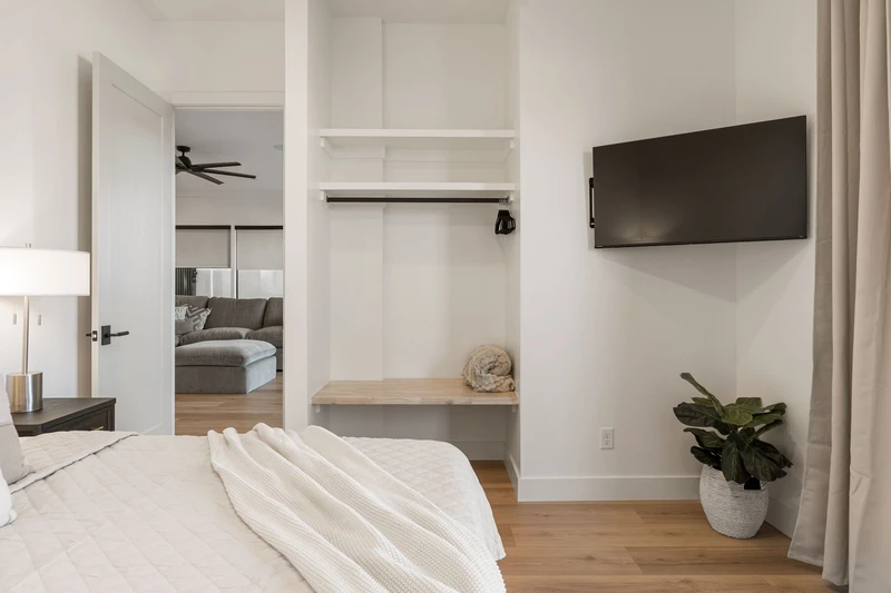 King Bedroom