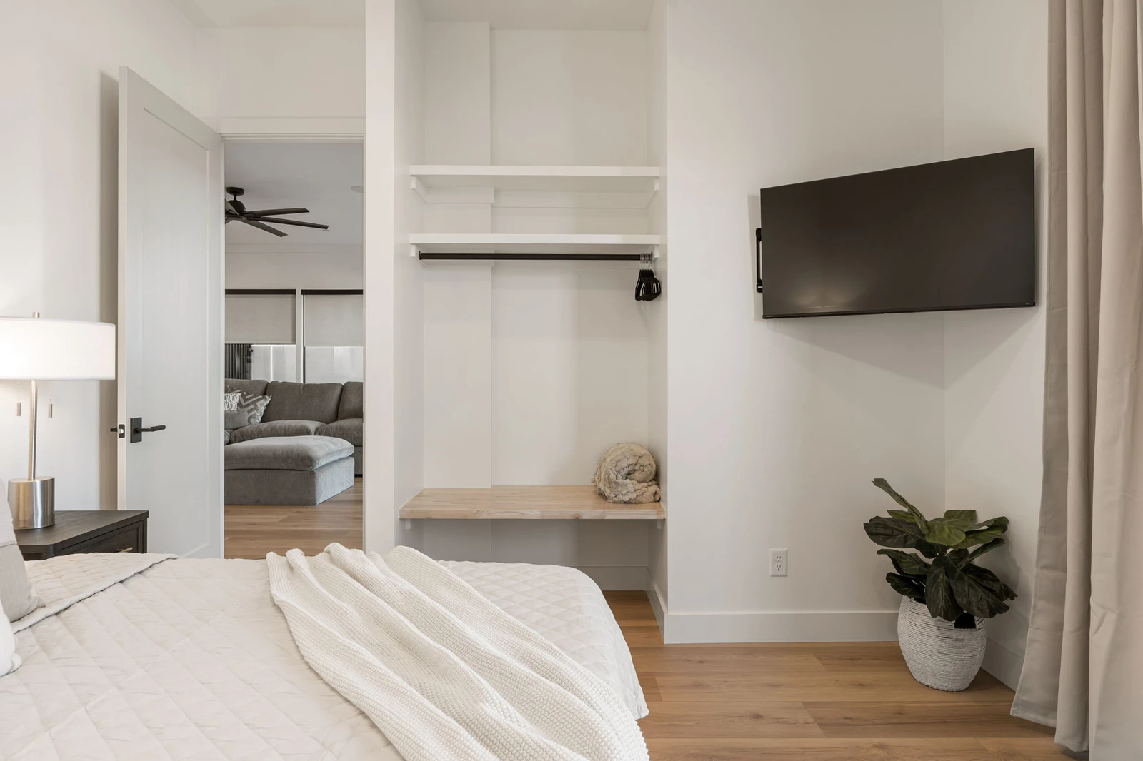 King Bedroom