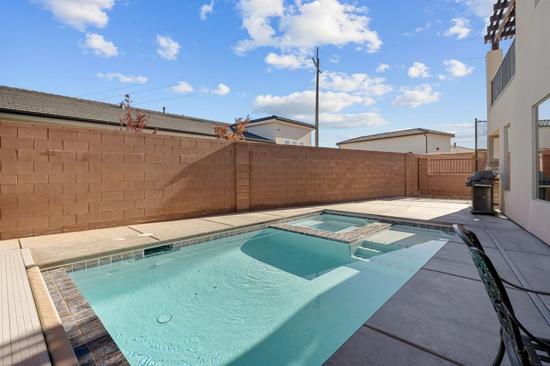 Private Pool