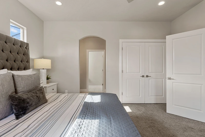 Master Bedroom (First Floor)