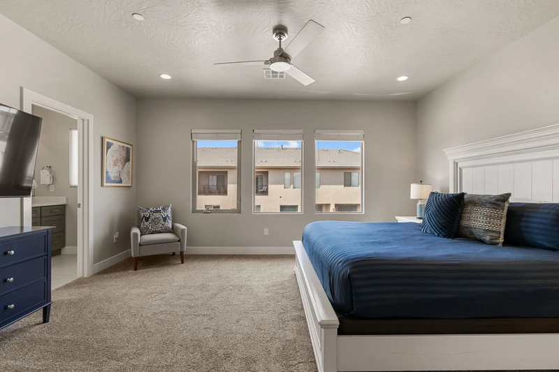 King Bedroom