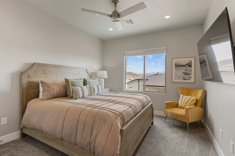 King Bedroom