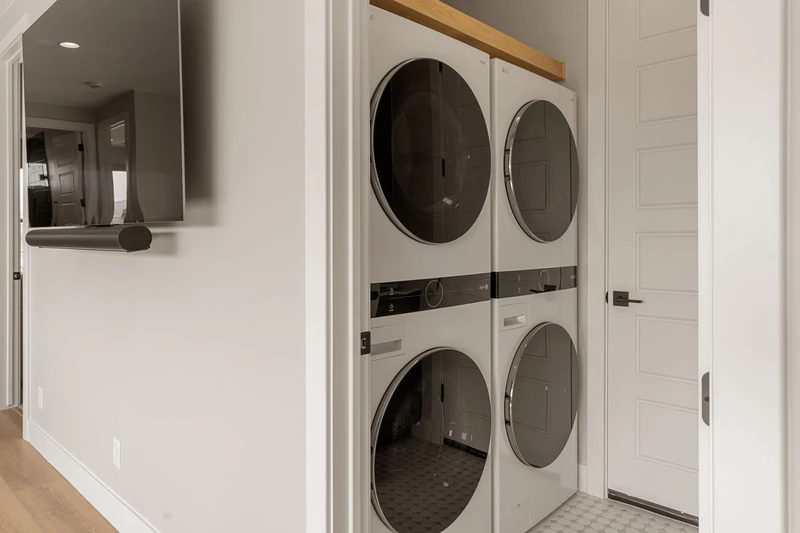 Double Washer + Dryer