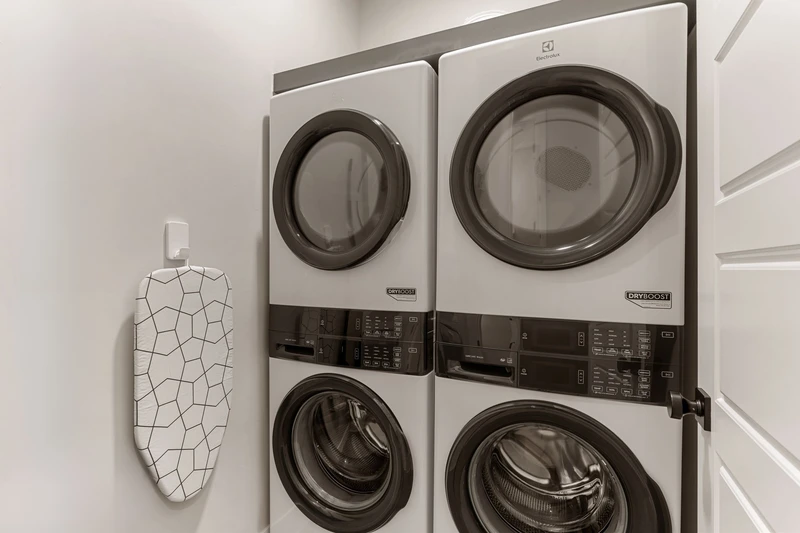 Double Washer + Dryer