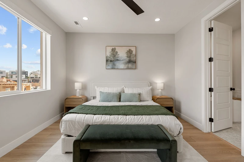 King Bedroom