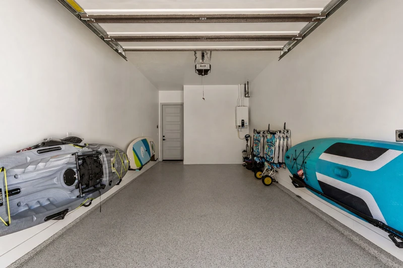 Garage Amenities