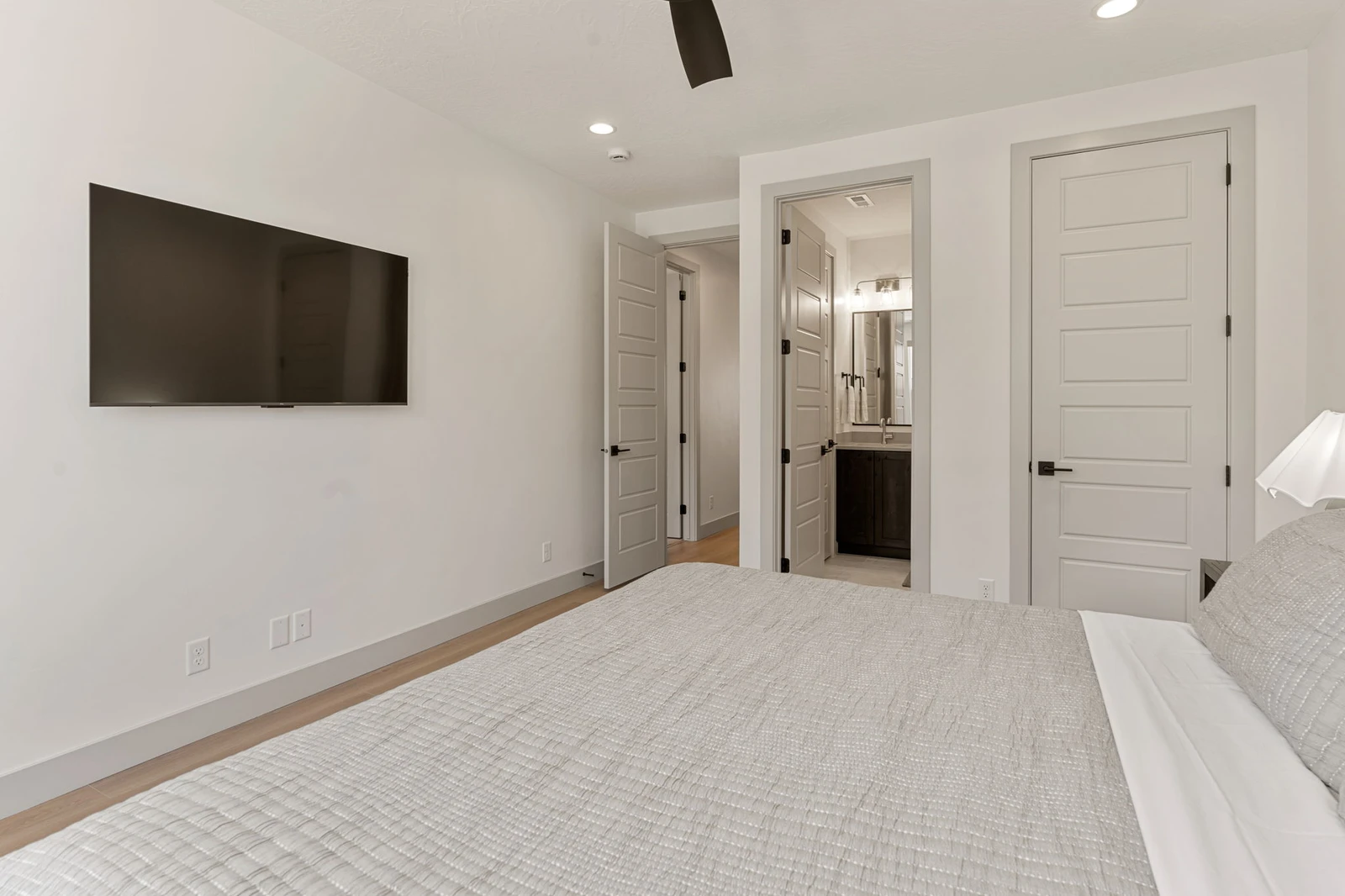King Bedroom