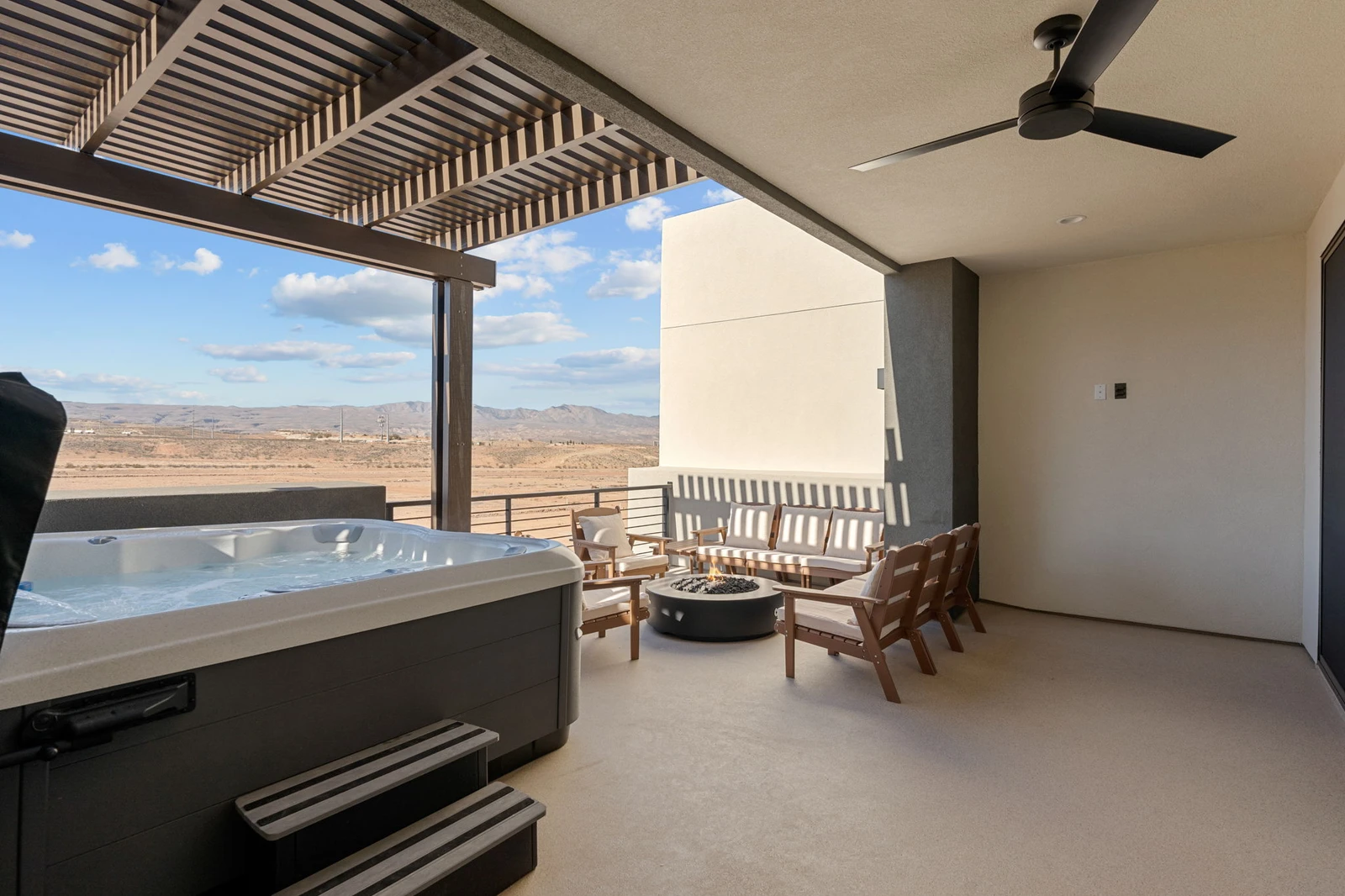 Private Hot Tub + Fire Pit