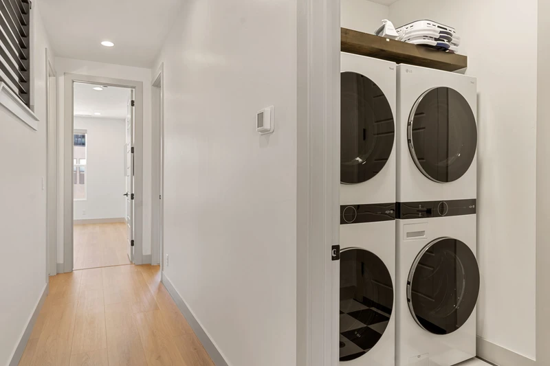 Double Washer + Dryer
