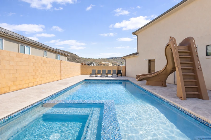 Private Pool + Slide