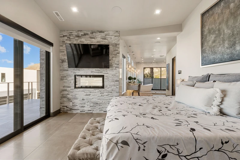 King Bedroom