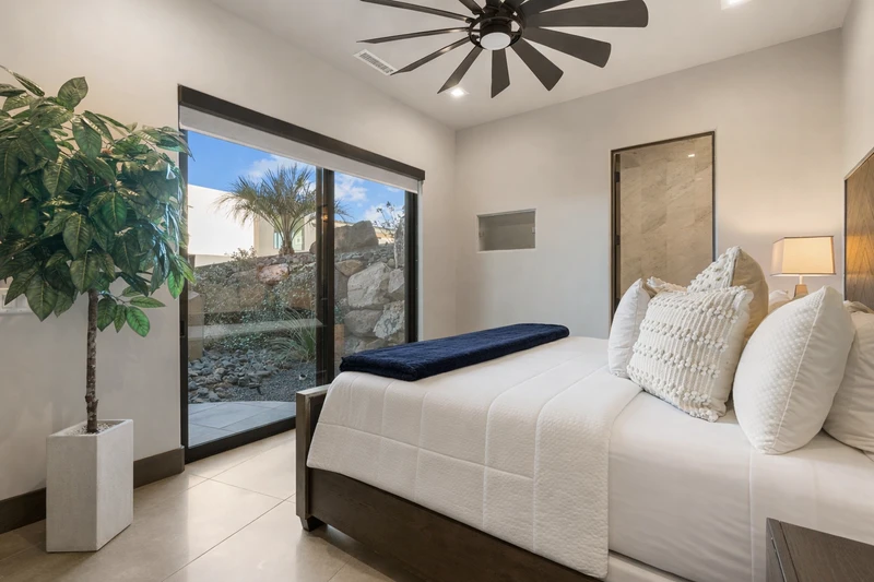 King Bedroom