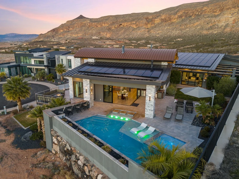 Private Pool