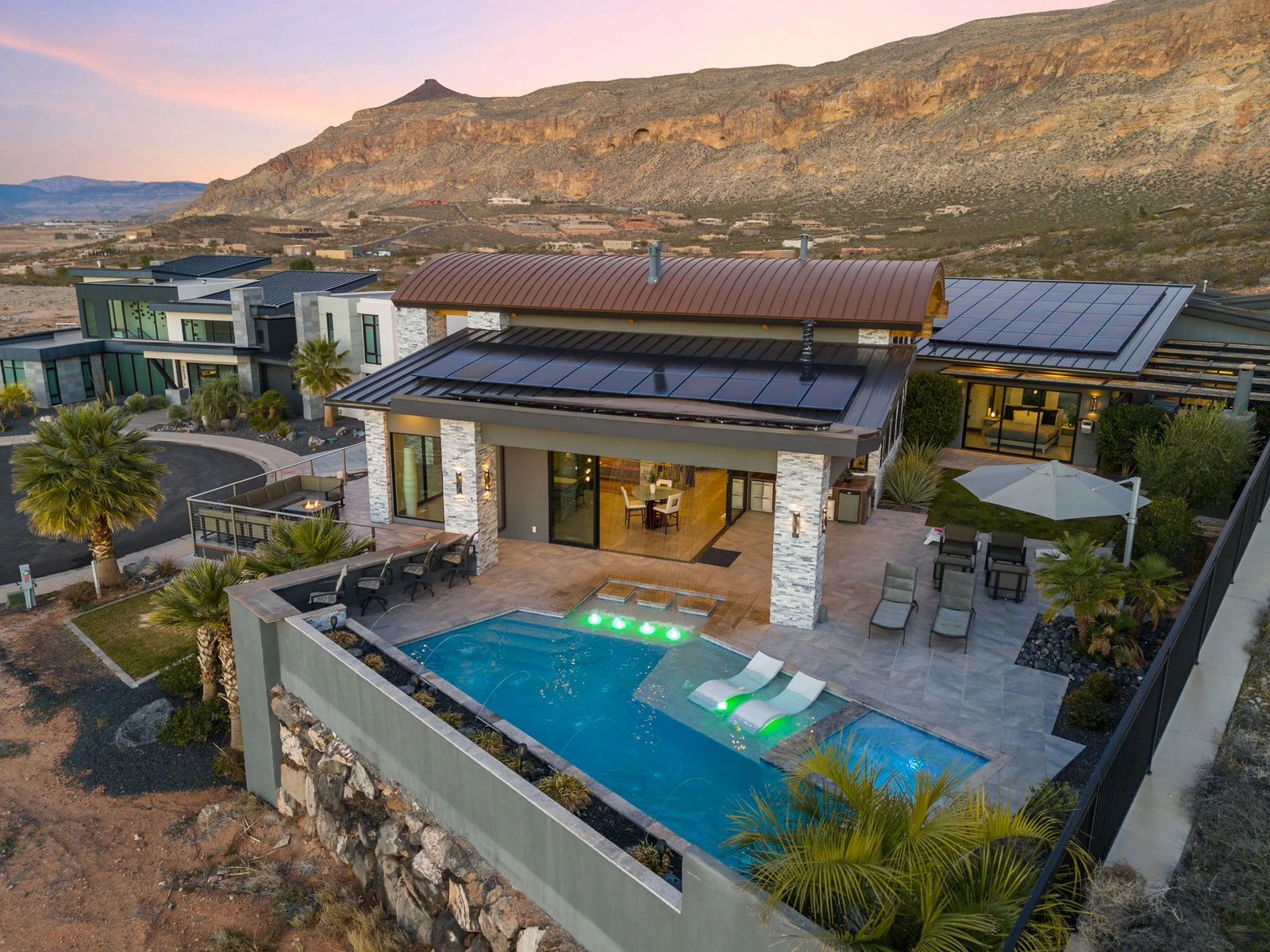 Private Pool