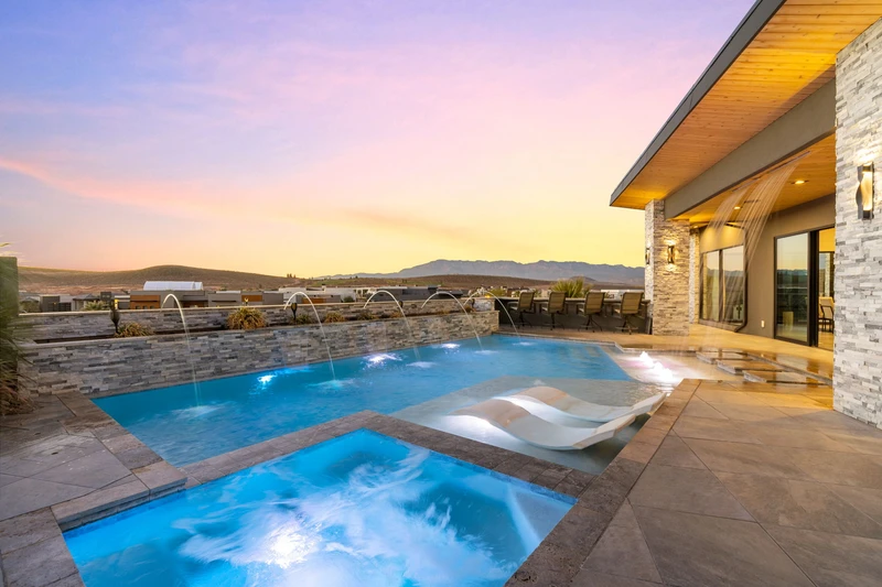 Private Pool