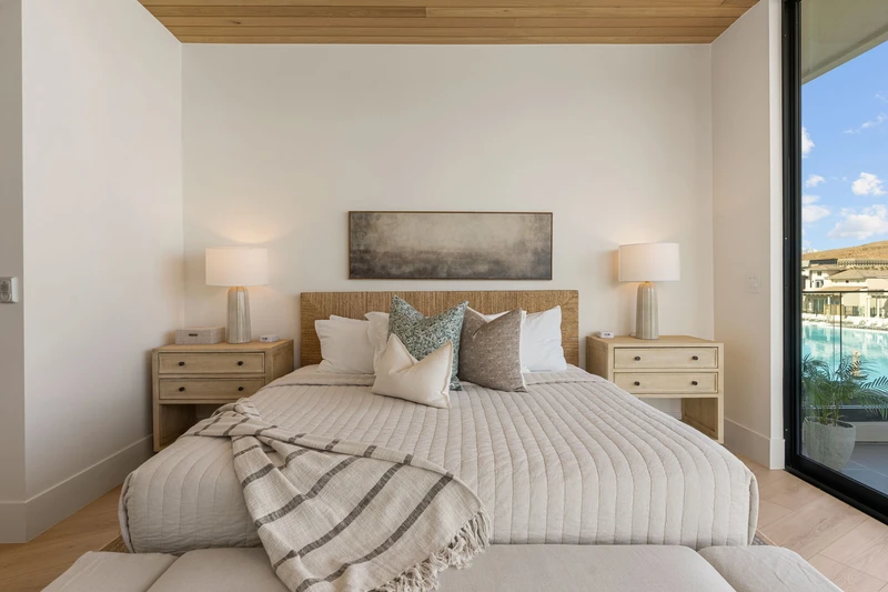 King Bedroom