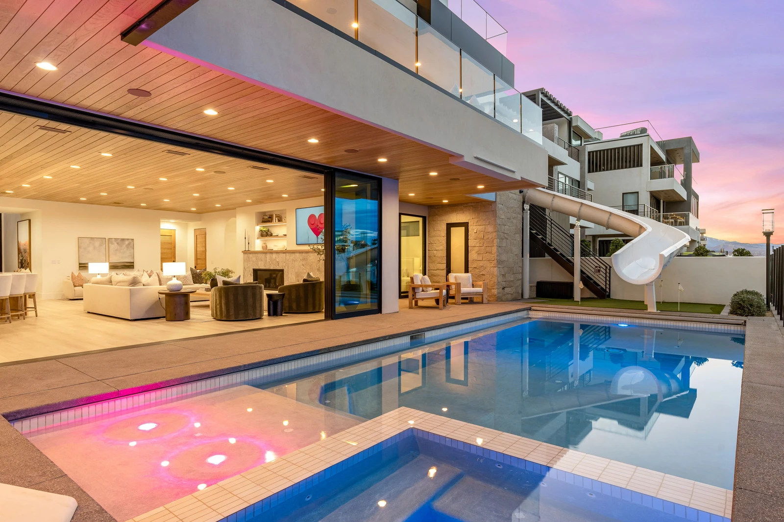 Private Pool