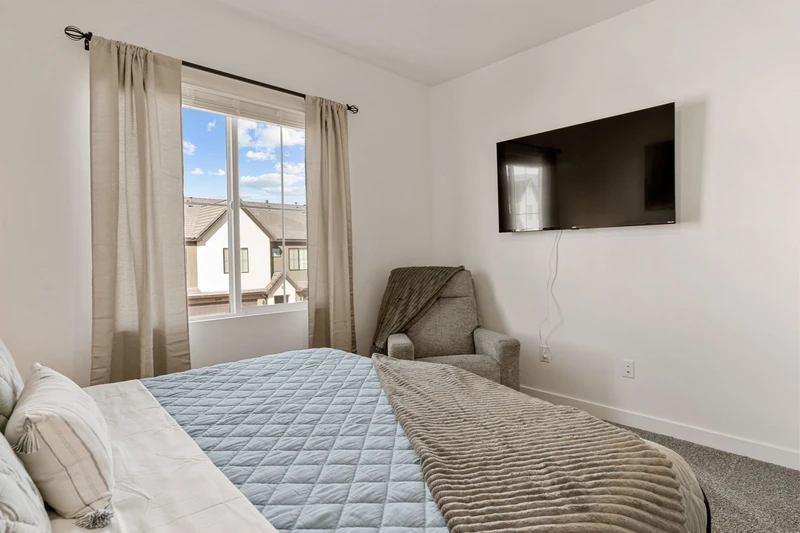 King Bedroom