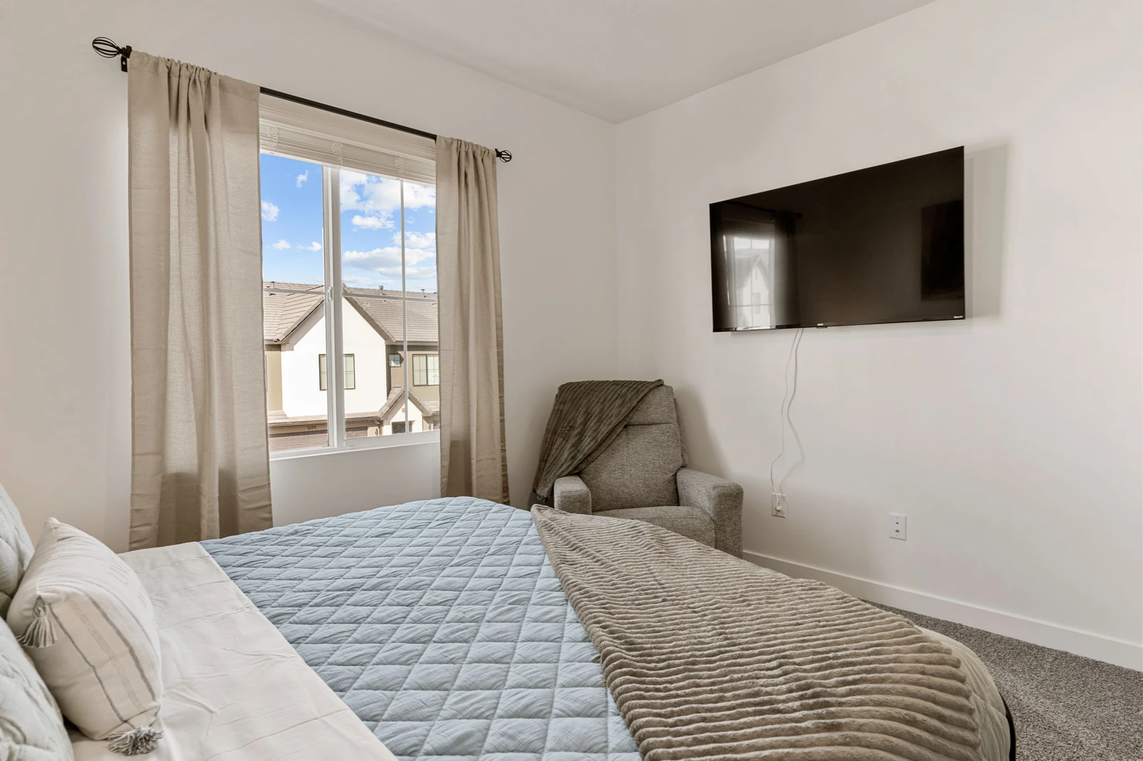 King Bedroom