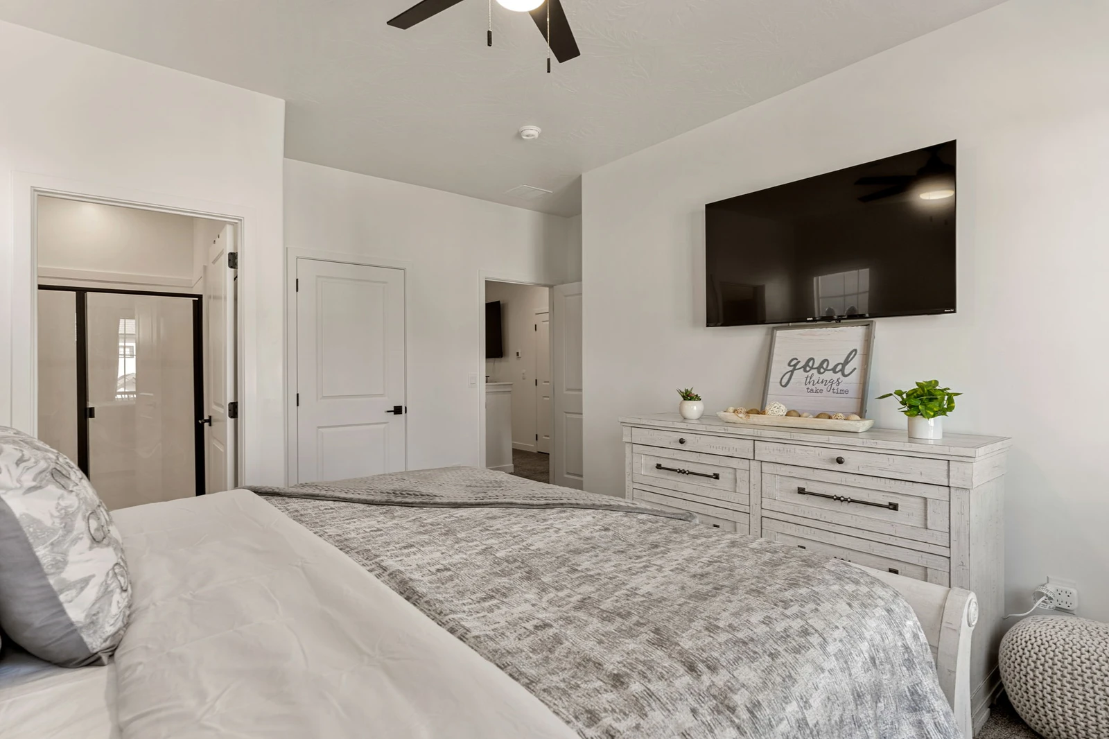 King Bedroom