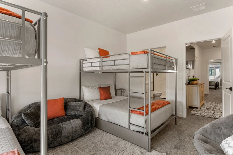 2 Double/Double Bunks