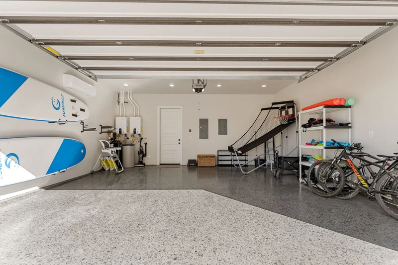 Garage Amenities