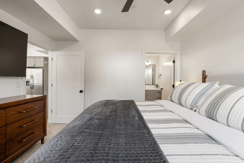 King Bedroom