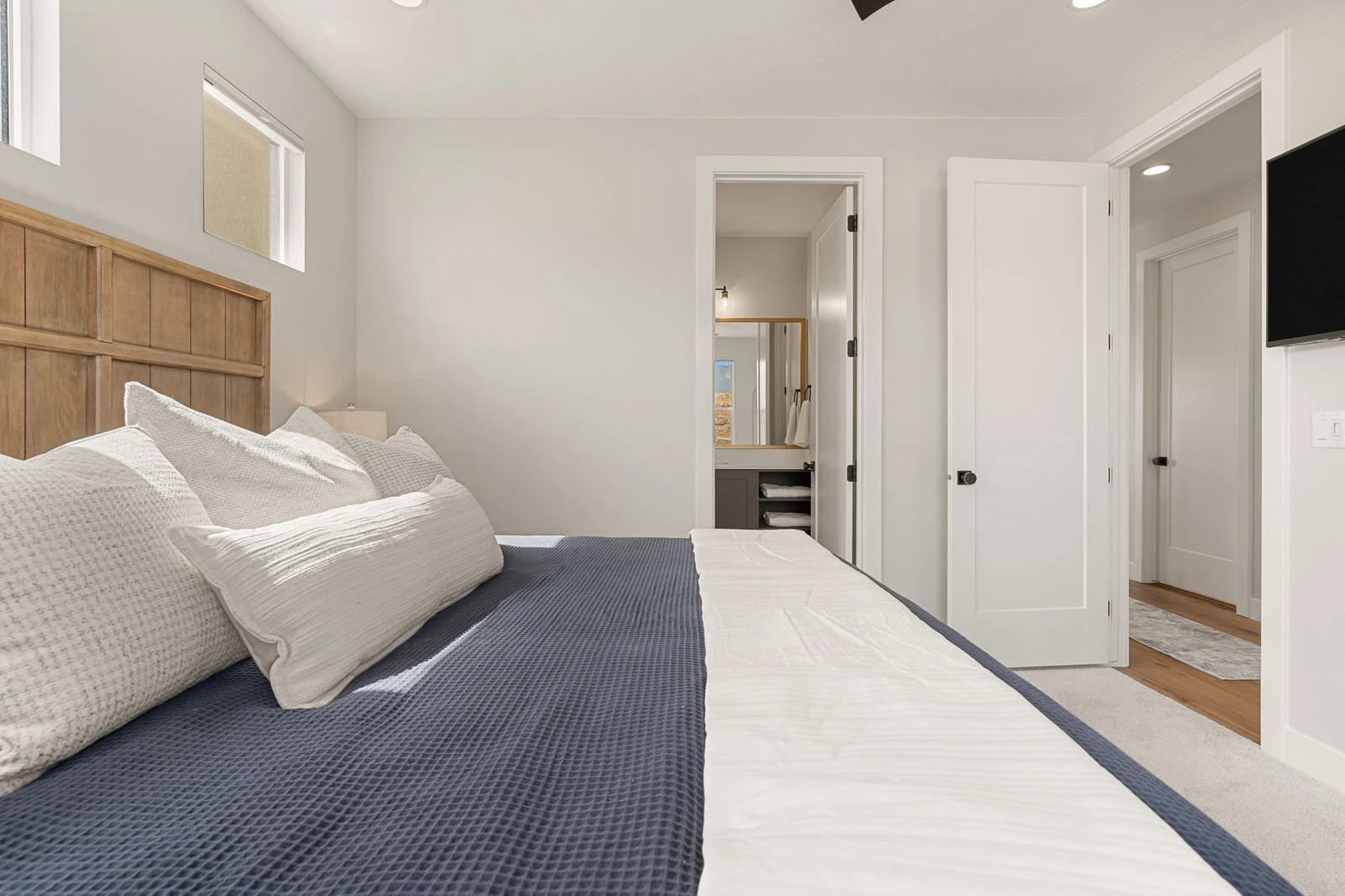 King Bedroom