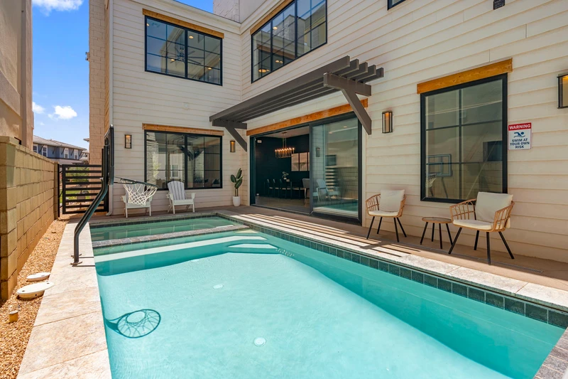 Private Pool
