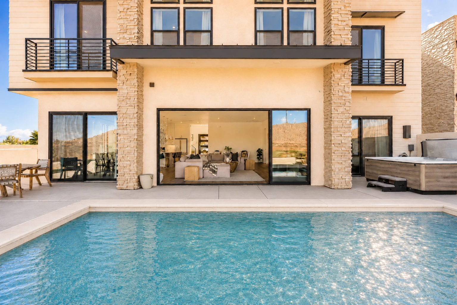 Private Pool