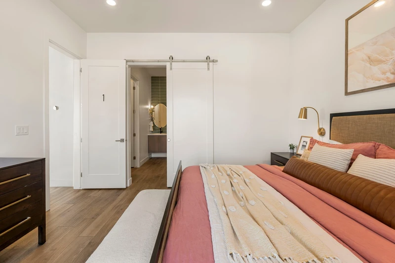 King Bedroom