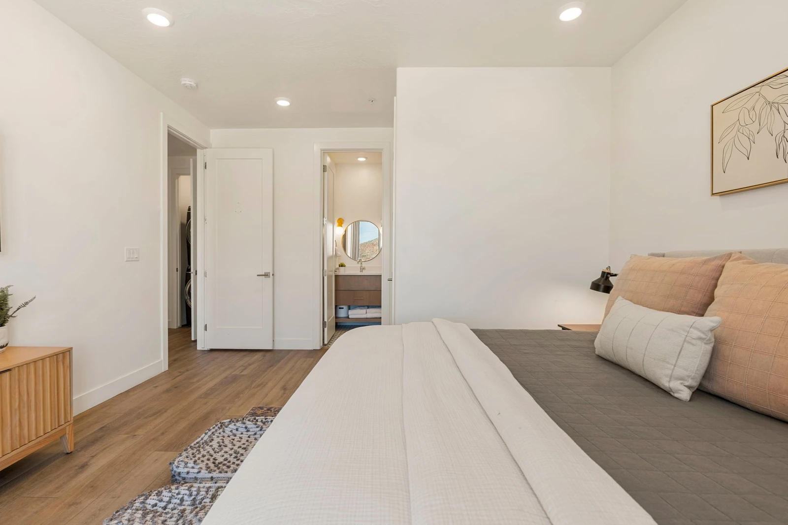 King Bedroom