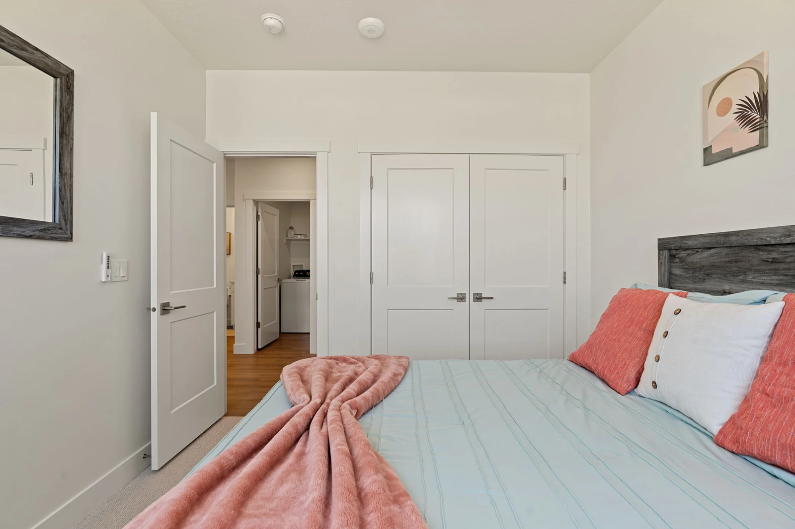 Queen Bedroom
