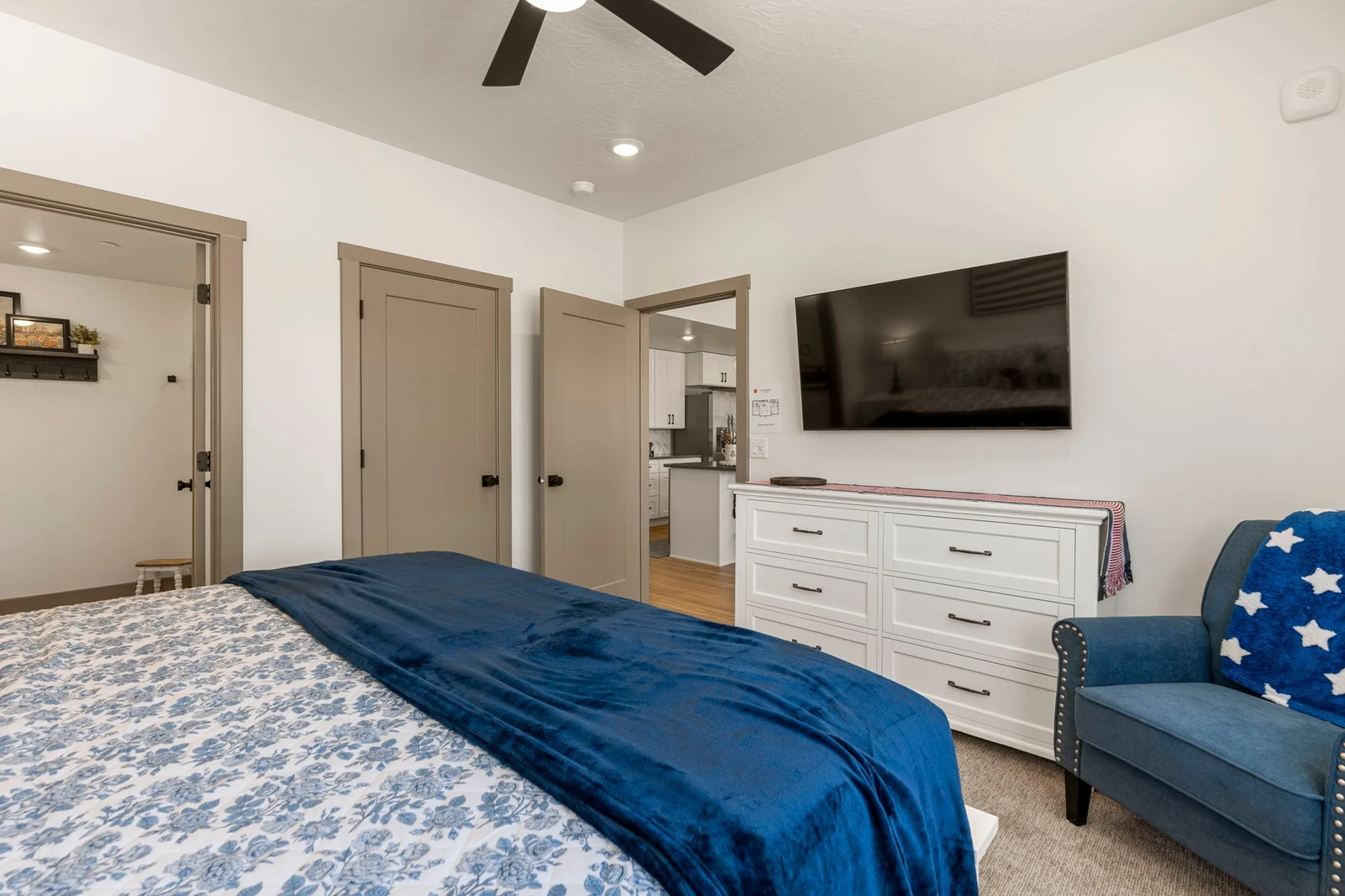 King Bedroom