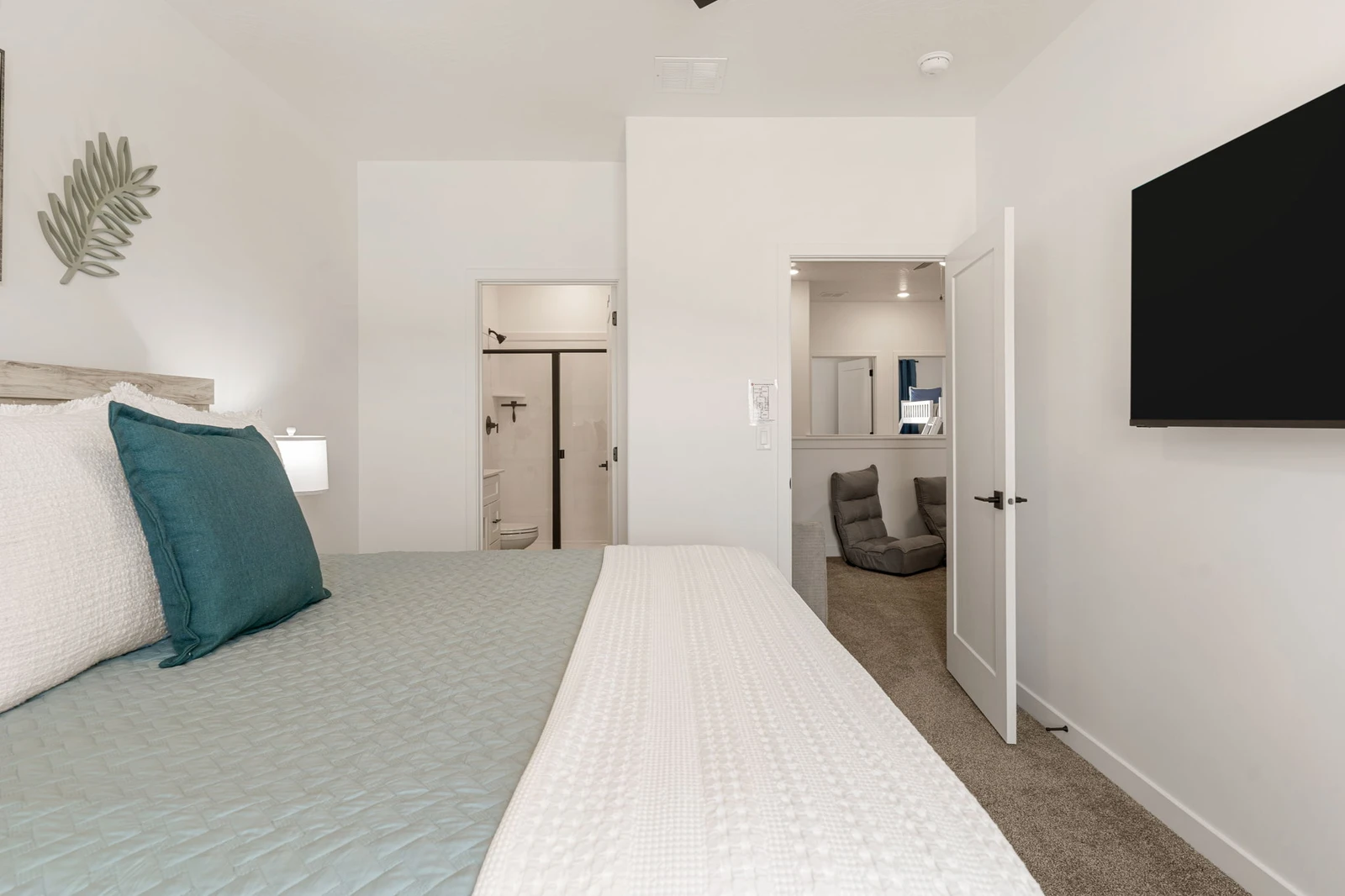 King Bedroom